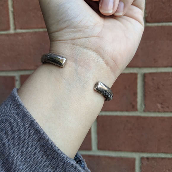 Turquoise Cuff Bracelet by Sami Bentoine - Picture 5 of 7